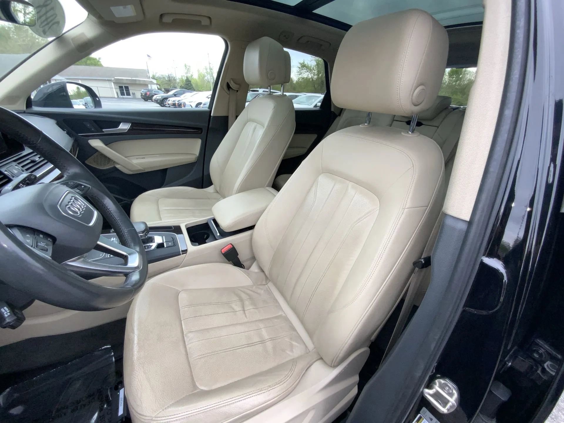 Used 2018 Audi Q5 2.0T Premium Plus w/ Premium Plus Package image 13
