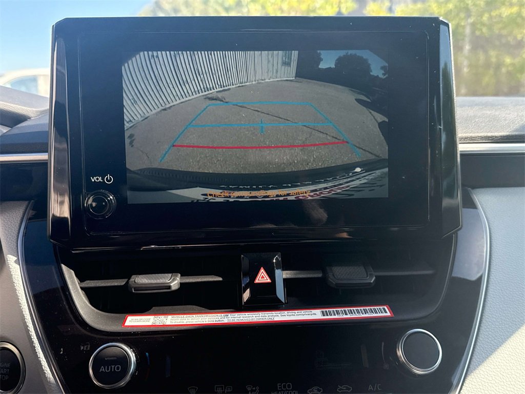 Used 2025 Toyota Corolla SE image 19
