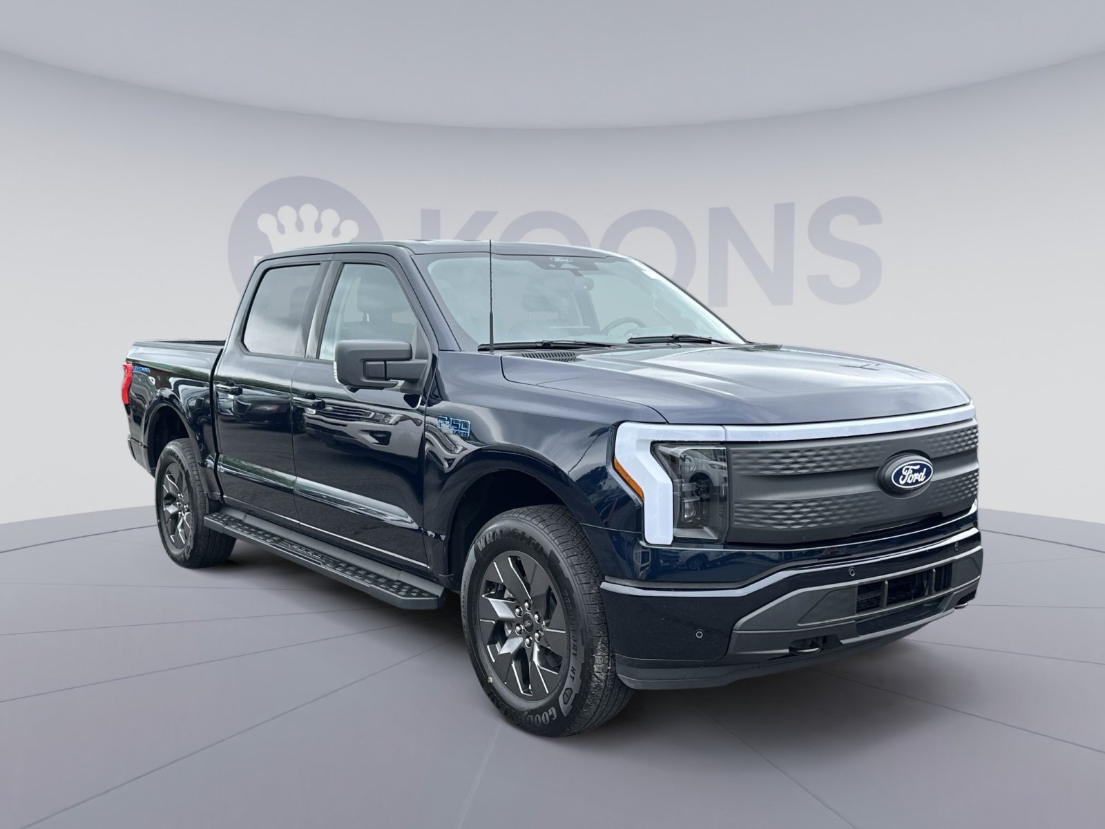 Used 2024 Ford F150 Lightning Flash AWD/4WD image 18