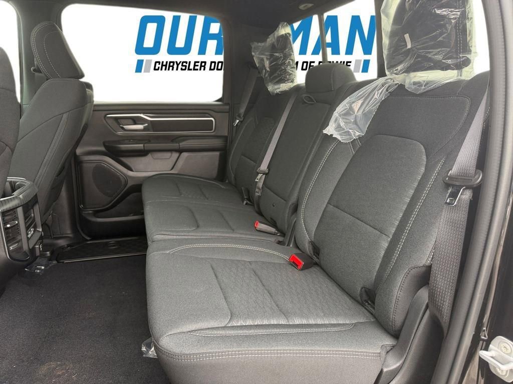 New 2026 RAM 1500 Big Horn AWD/4WD image 27