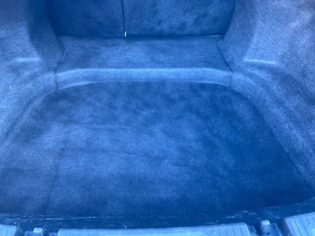 Used 2010 Ford Taurus SEL image 24