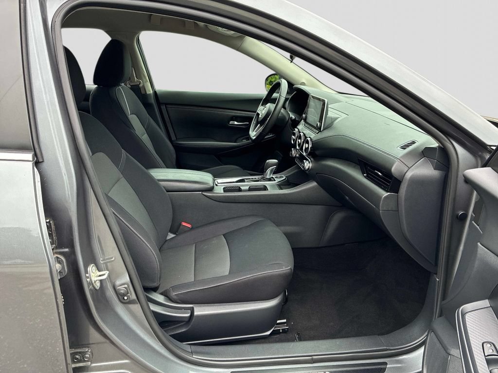 Used 2021 Nissan Sentra SV FWD image 10