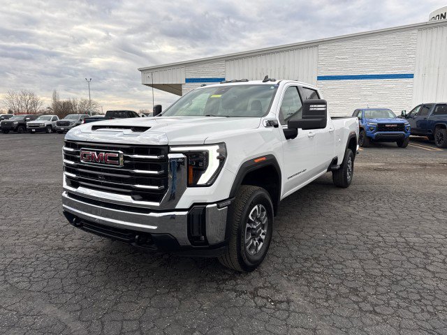 Certified 2024 GMC Sierra 3500 SLE w/ SLE Value Package image 1