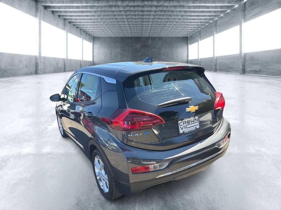 Used 2017 Chevrolet Bolt LT FWD image 3