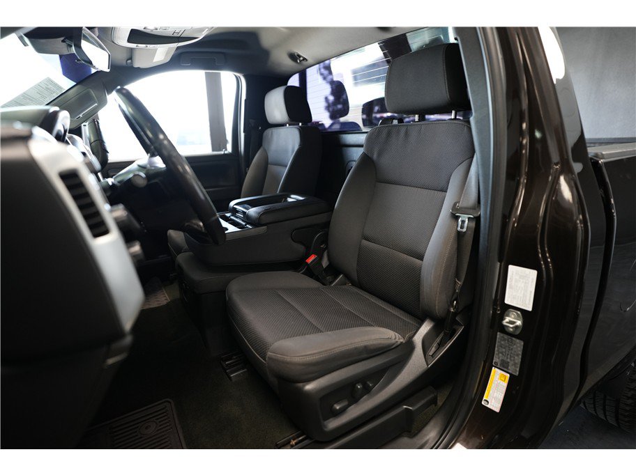 Used 2018 GMC Sierra 1500 SLE w/ SLE Preferred Package AWD/4WD image 11