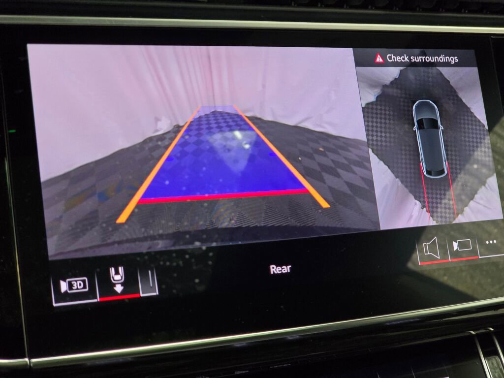 Certified 2025 Audi Q8 Premium Plus w/ Premium Plus Package image 43