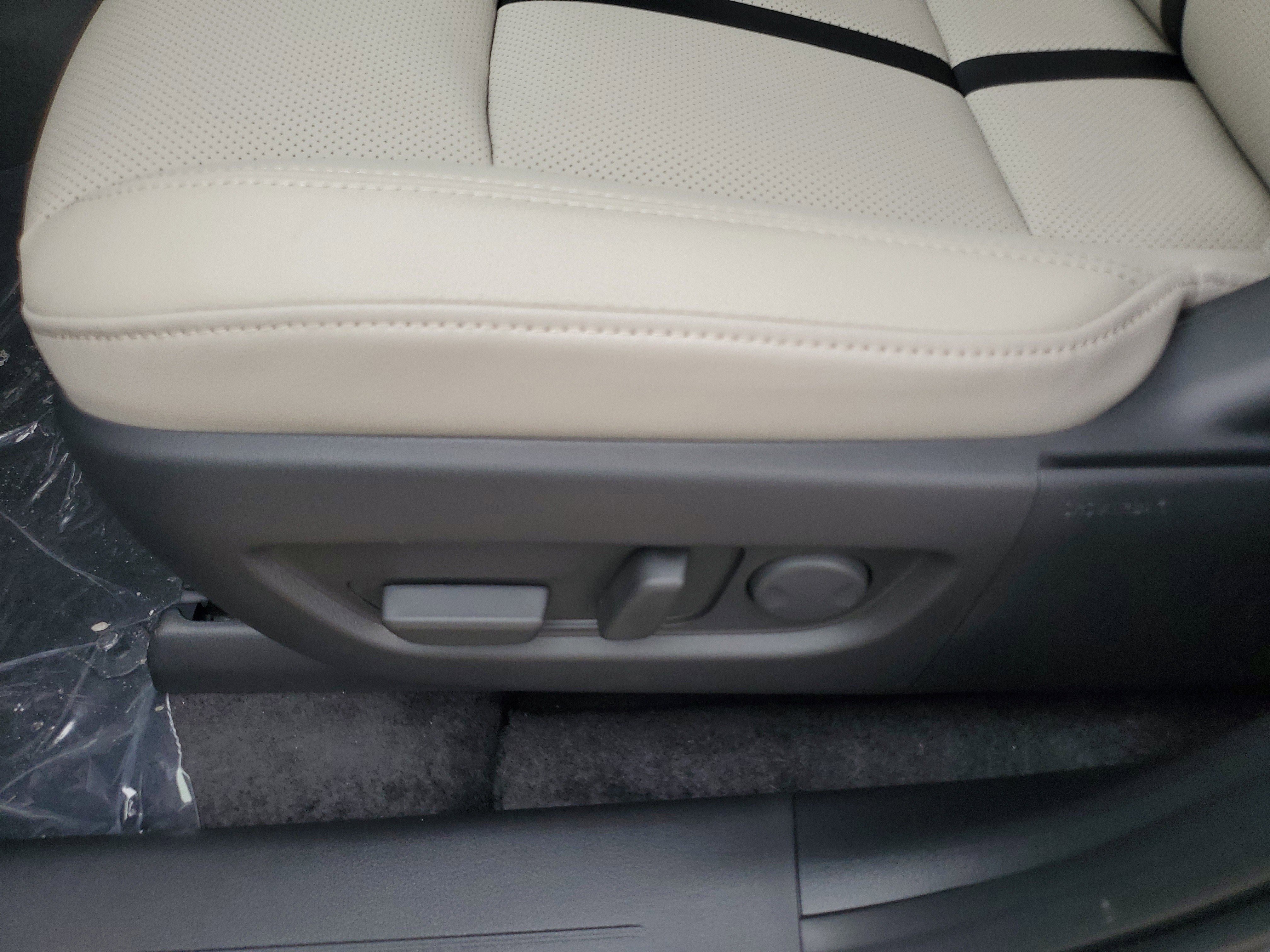 New 2026 MAZDA CX-70 3.3 Turbo w/ Preferred Package image 16