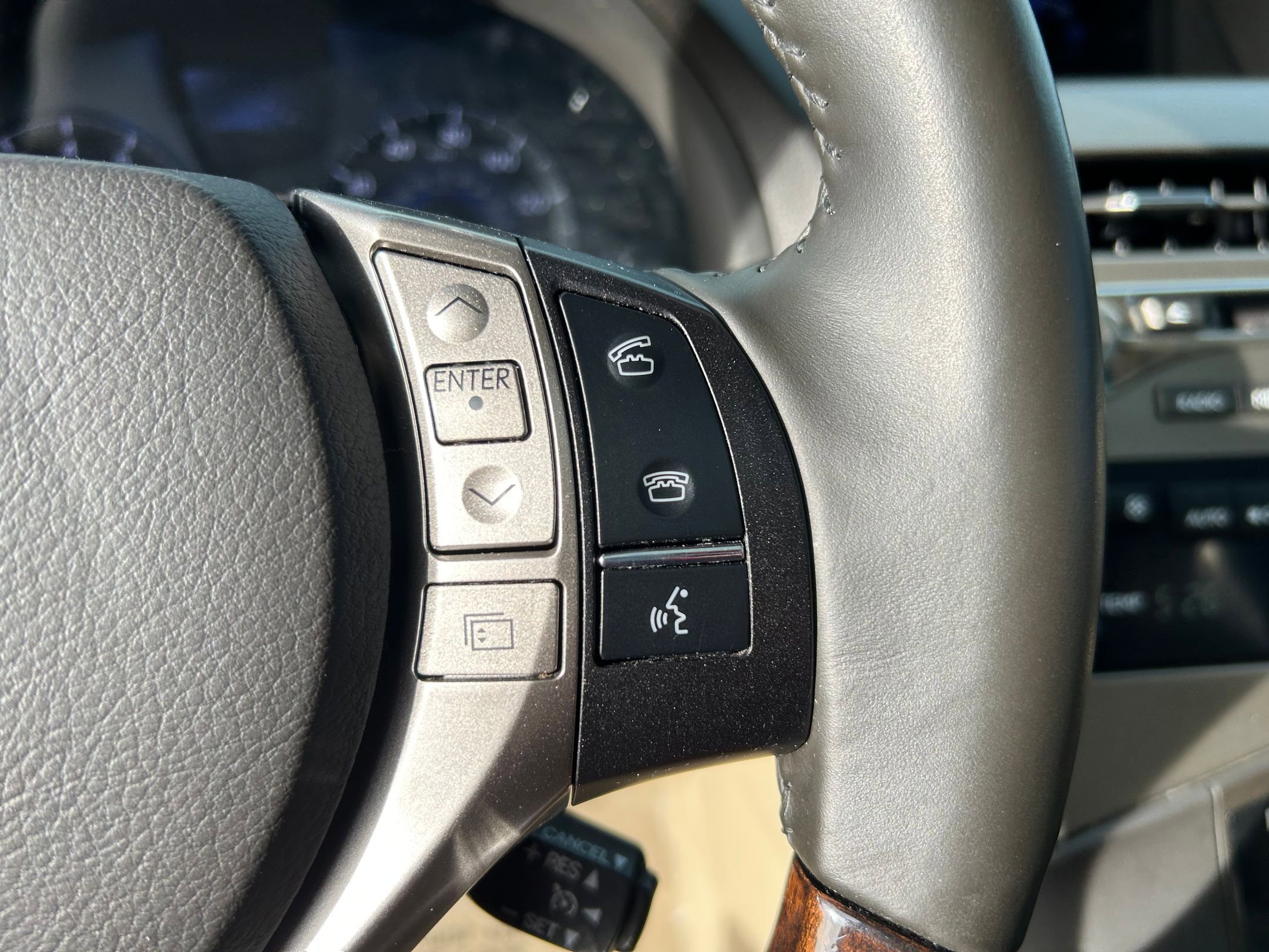 Used 2015 Lexus RX 350 AWD image 13