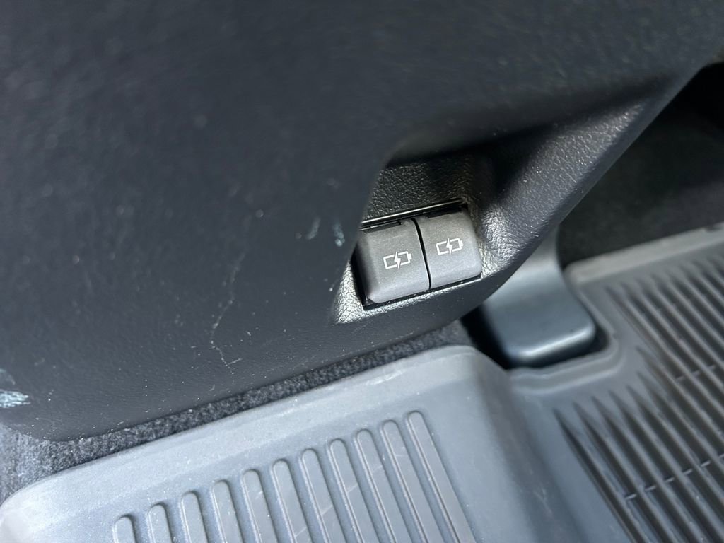 Used 2024 Toyota 4Runner SR5 Premium w/ Moonroof Package image 35