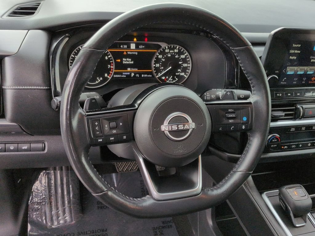Used 2023 Nissan Pathfinder SL FWD image 19