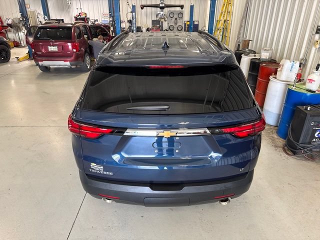 Used 2023 Chevrolet Traverse LT FWD image 11