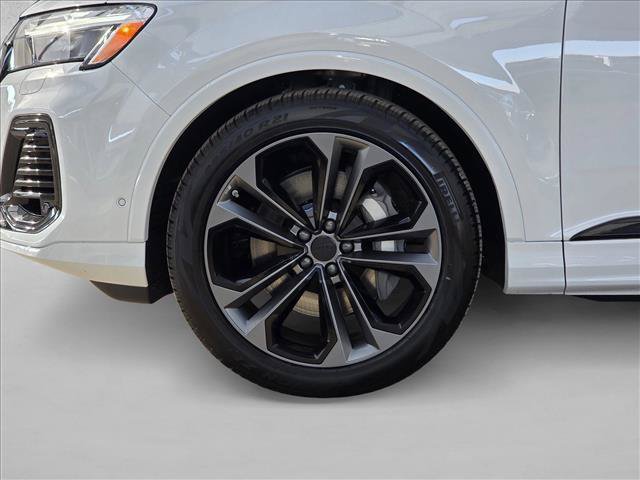 New 2026 Audi Q7 3.0T Premium Plus AWD/4WD image 9