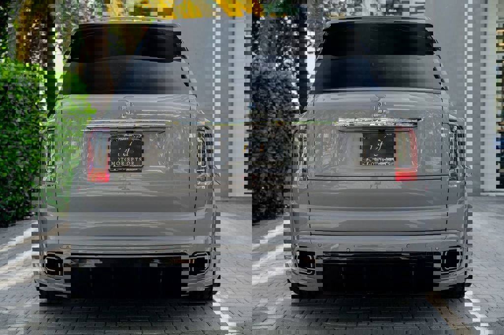 Used 2021 Rolls-Royce Cullinan Sport Utility image 28