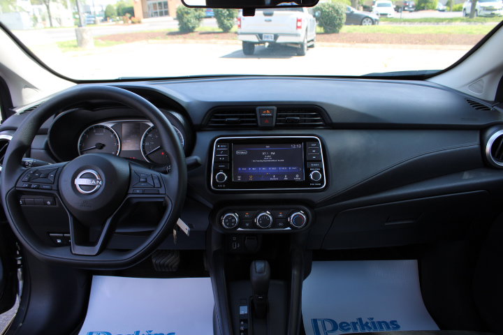 Used 2024 Nissan Versa S w/ Trunk Package FWD image 17
