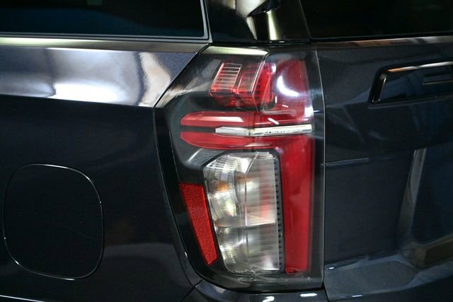 Used 2024 Chevrolet Tahoe Z71 w/ Z71 Off-Road Package AWD/4WD image 18