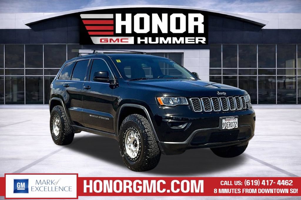 Used 2022 Jeep Grand Cherokee Laredo E w/ Security & Convenience Group AWD/4WD image 1