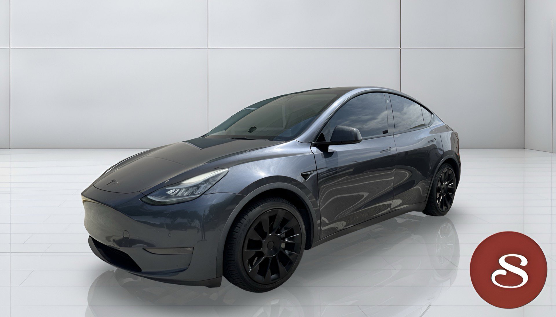 Used 2021 Tesla Model Y Long Range AWD/4WD image 2