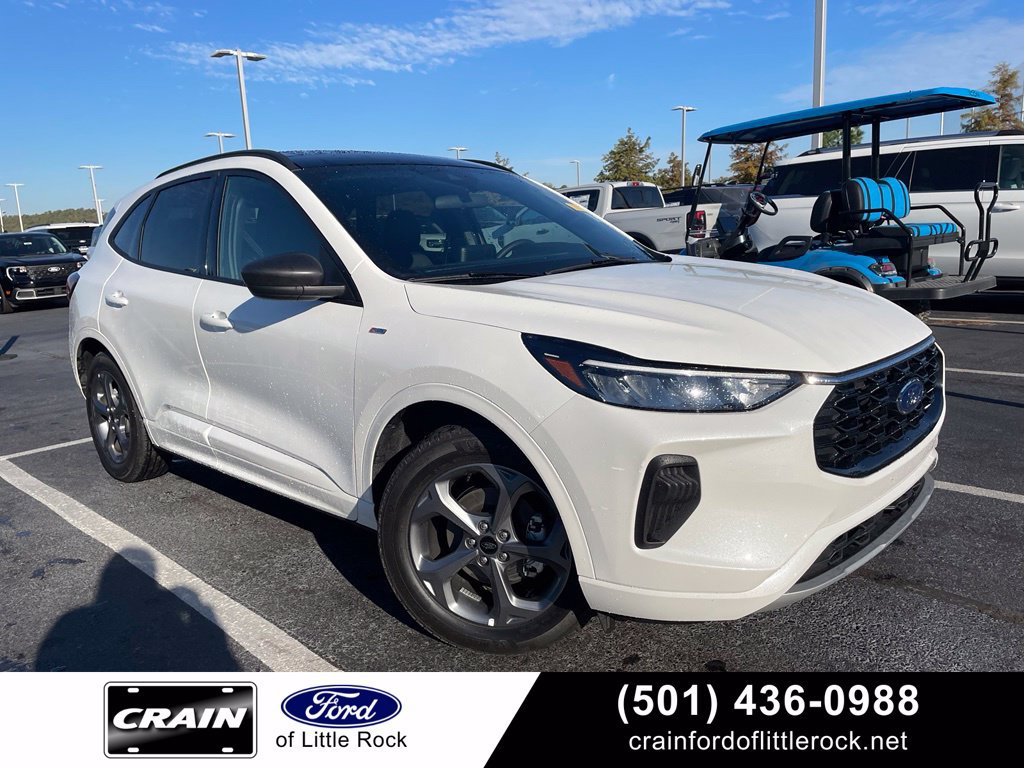 Certified 2024 Ford Escape ST-Line w/ Cold Weather Package FWD image 1