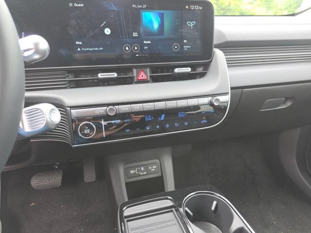New 2025 Hyundai Ioniq 5 SEL AWD/4WD image 3