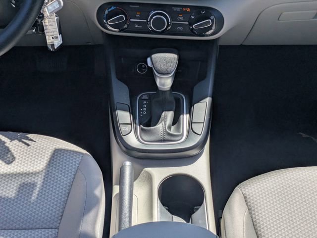 Used 2025 Kia Soul LX image 18