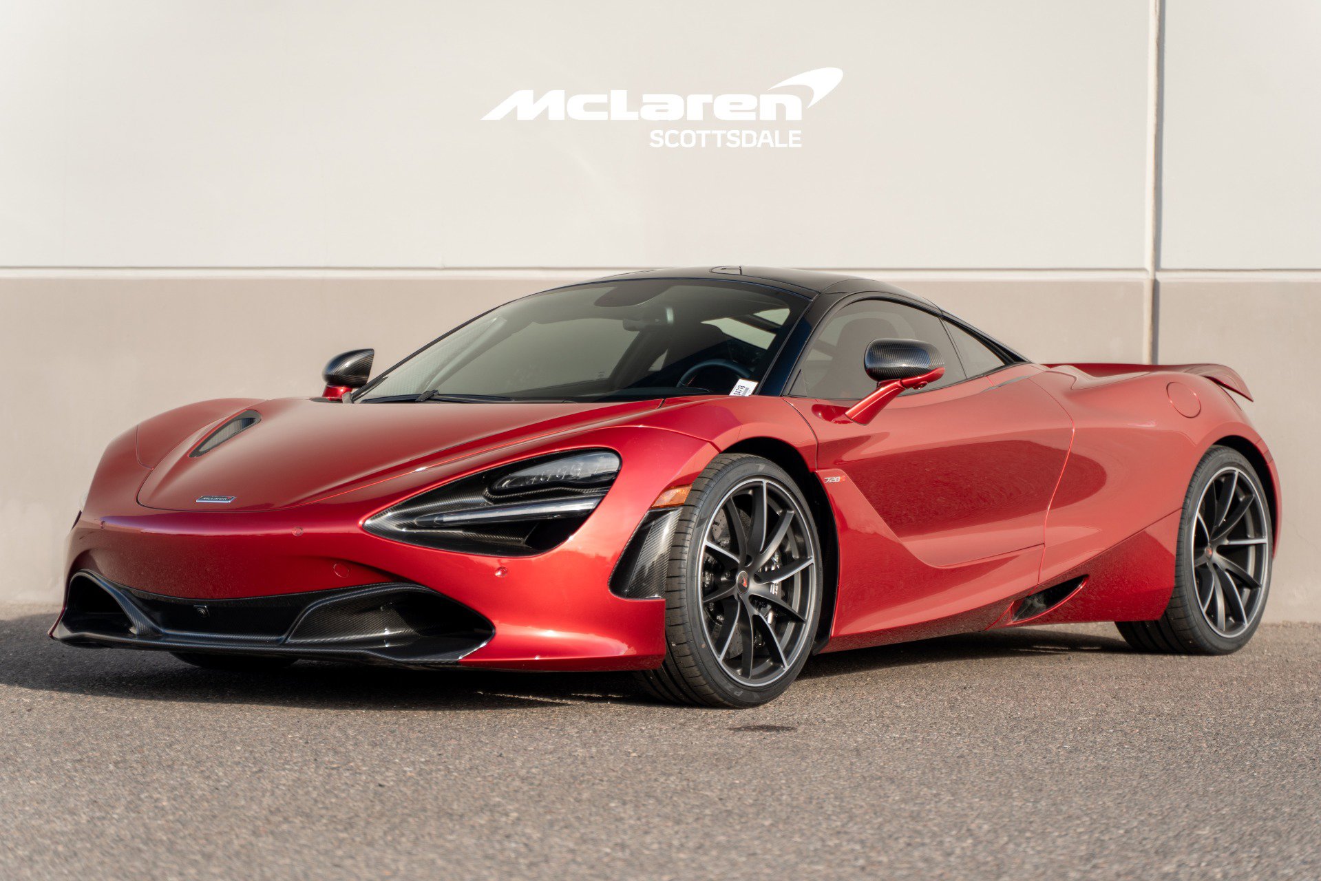 Used 2018 McLaren 720S Performance RWD image 3