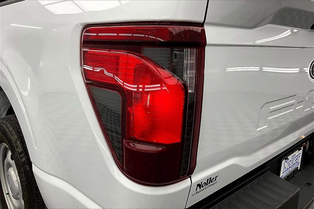 Used 2024 Ford F150 XL image 31