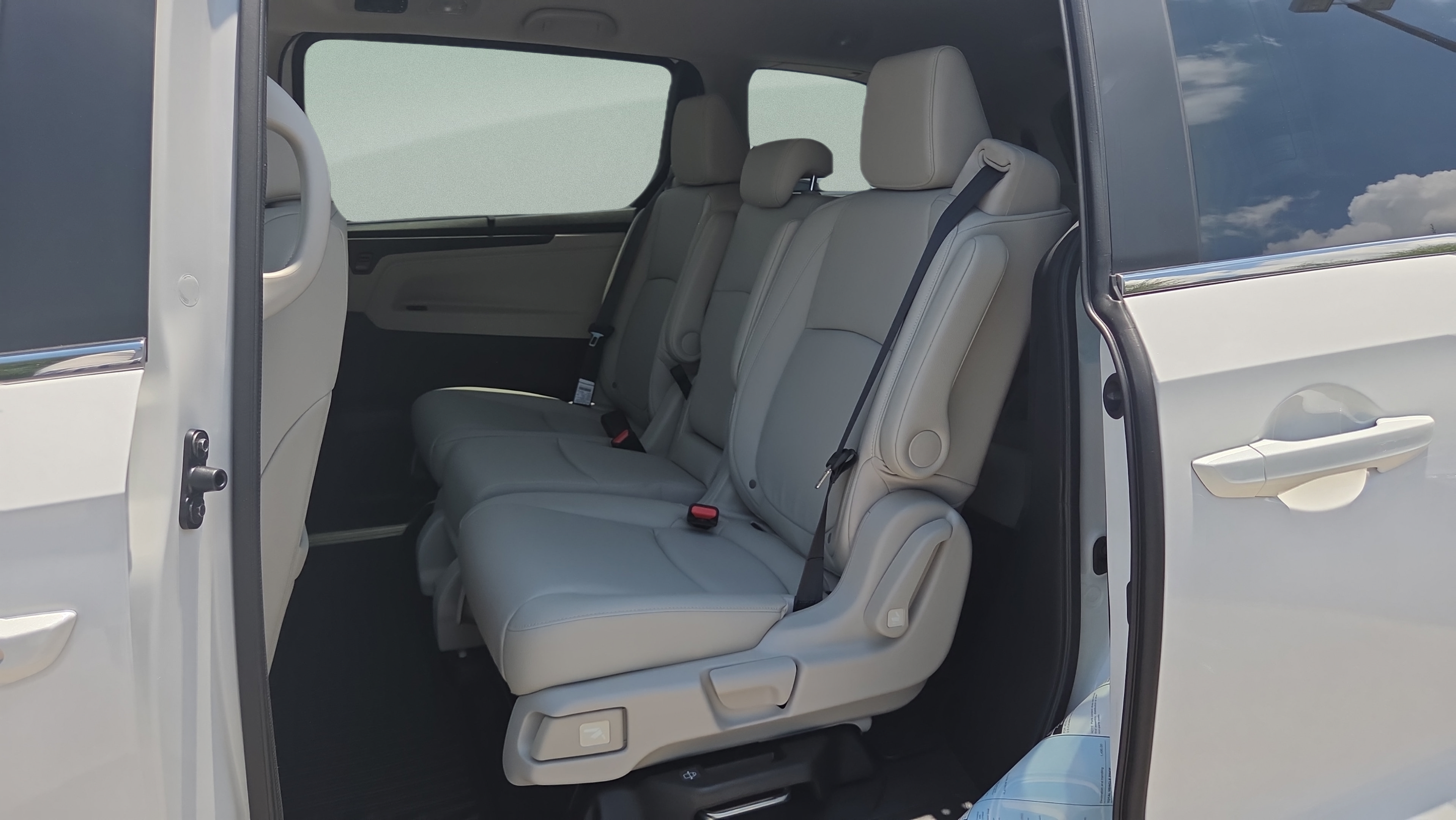 New 2026 Honda Odyssey EX-L image 12