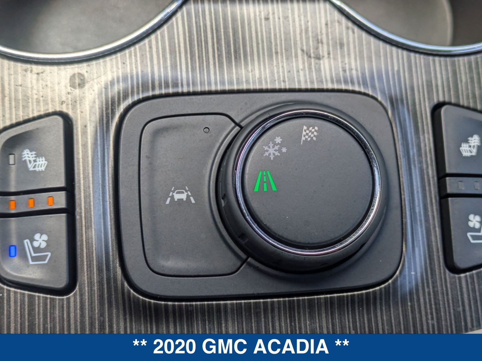 Used 2020 GMC Acadia SLT w/ Driver Alert Package II FWD image 36