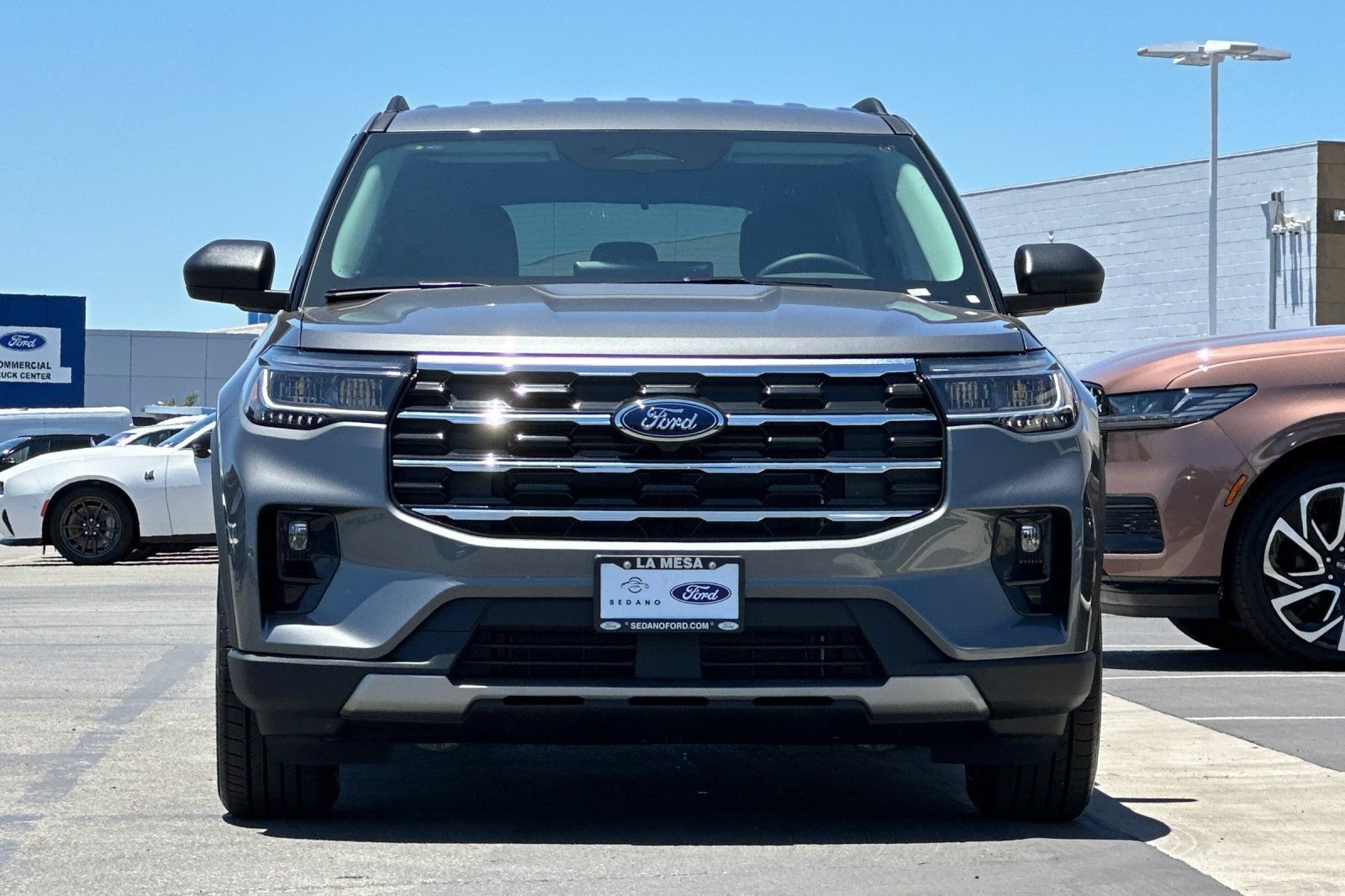 New 2026 Ford Explorer Active w/ Active Comfort Package RWD image 8
