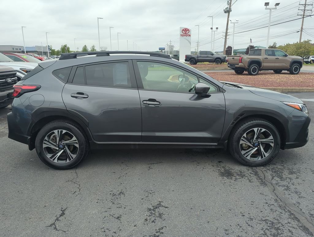Used 2024 Subaru Crosstrek 2.0i Premium AWD/4WD image 9