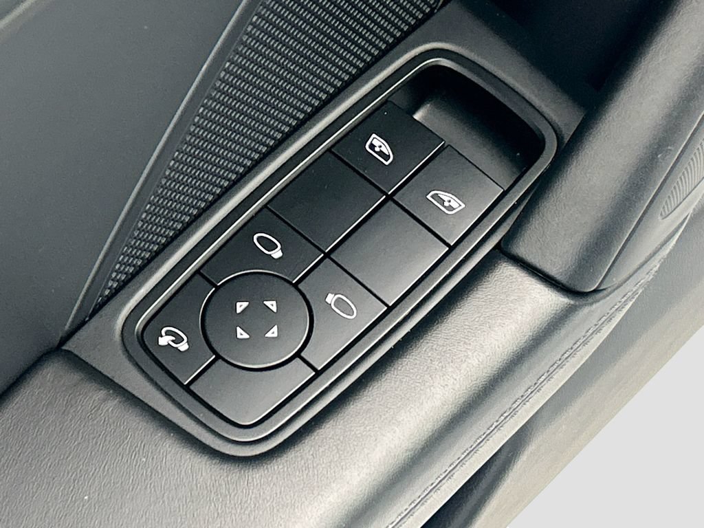 Certified 2022 Porsche 911 Targa 4S AWD/4WD image 22
