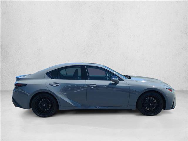 Used 2022 Lexus IS 500 RWD image 4