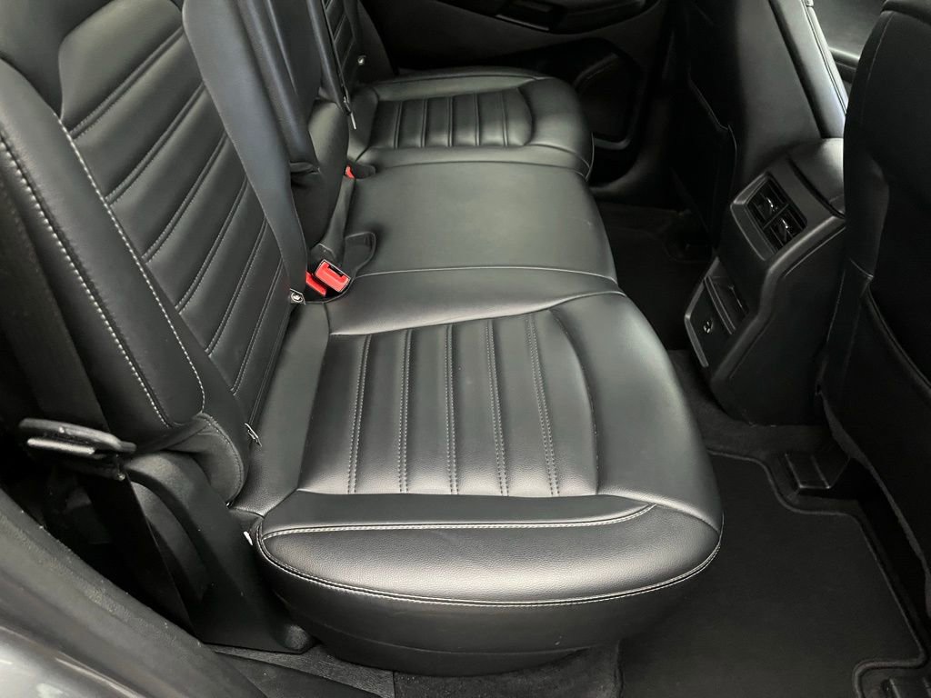 Used 2022 Ford Edge SEL image 30