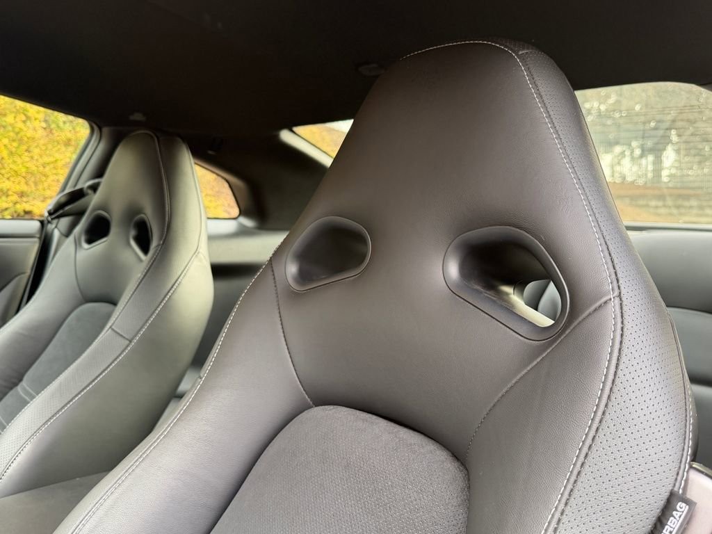 Used 2024 Nissan GT-R Premium w/ Floor Mat Package image 27