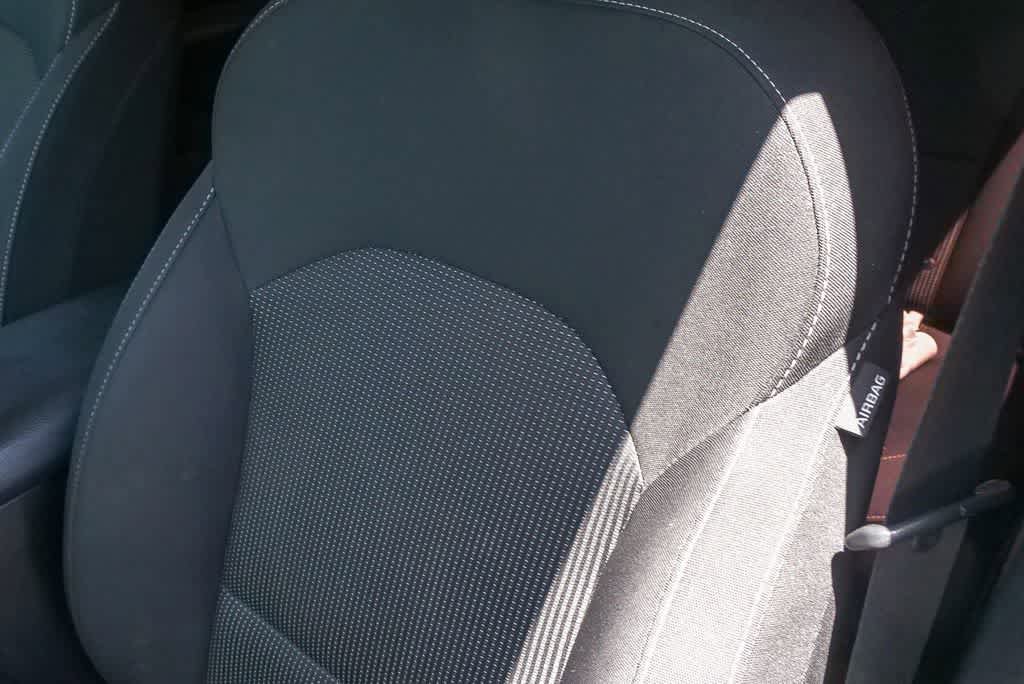 Used 2019 Kia Forte LXS FWD image 12