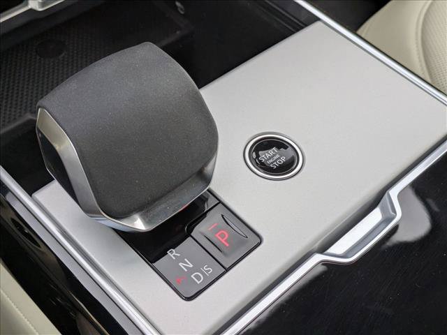 Used 2025 Land Rover Range Rover Long Wheelbase SE AWD/4WD image 12