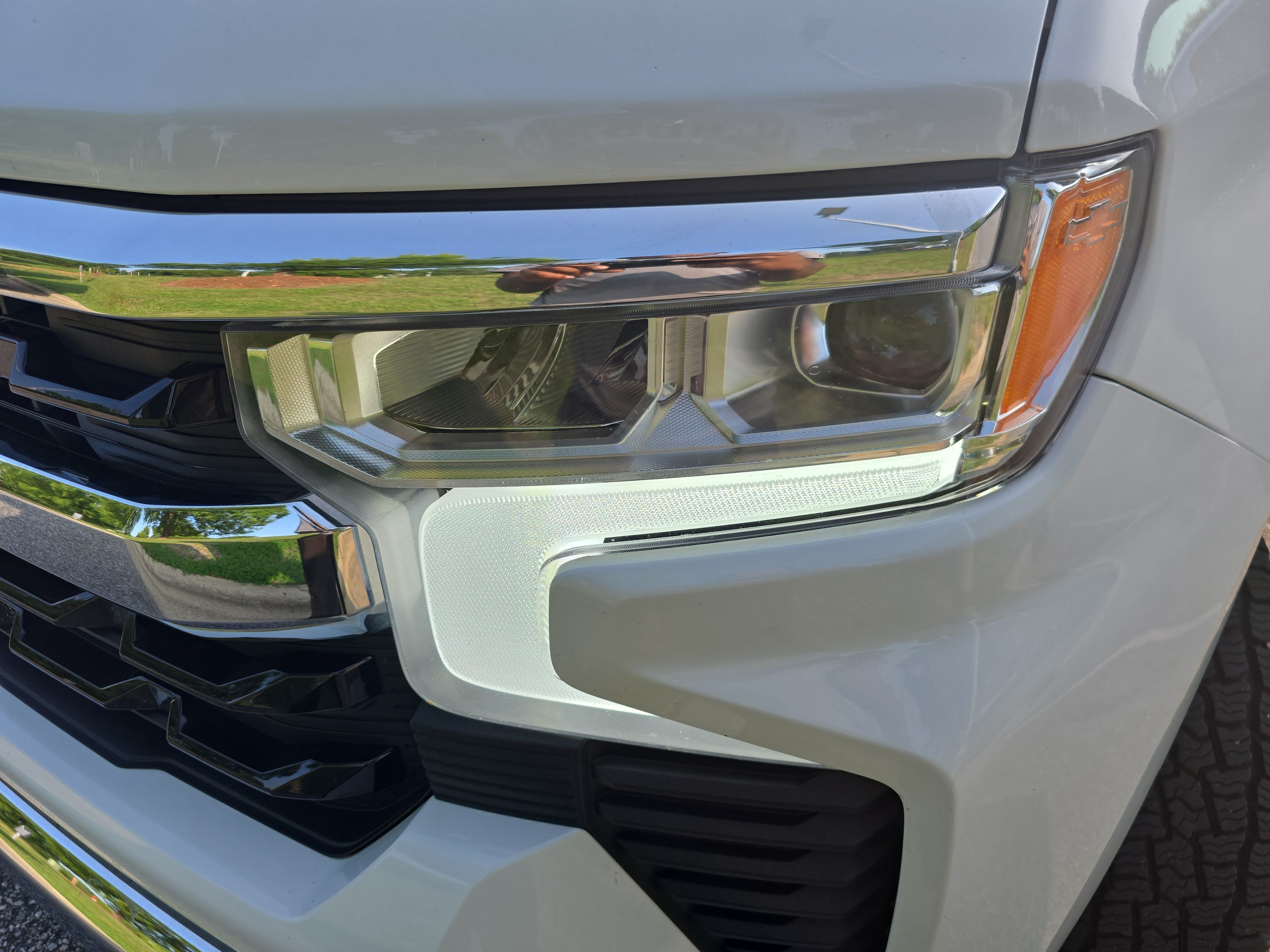 Used 2025 Chevrolet Silverado 1500 LT RWD image 28
