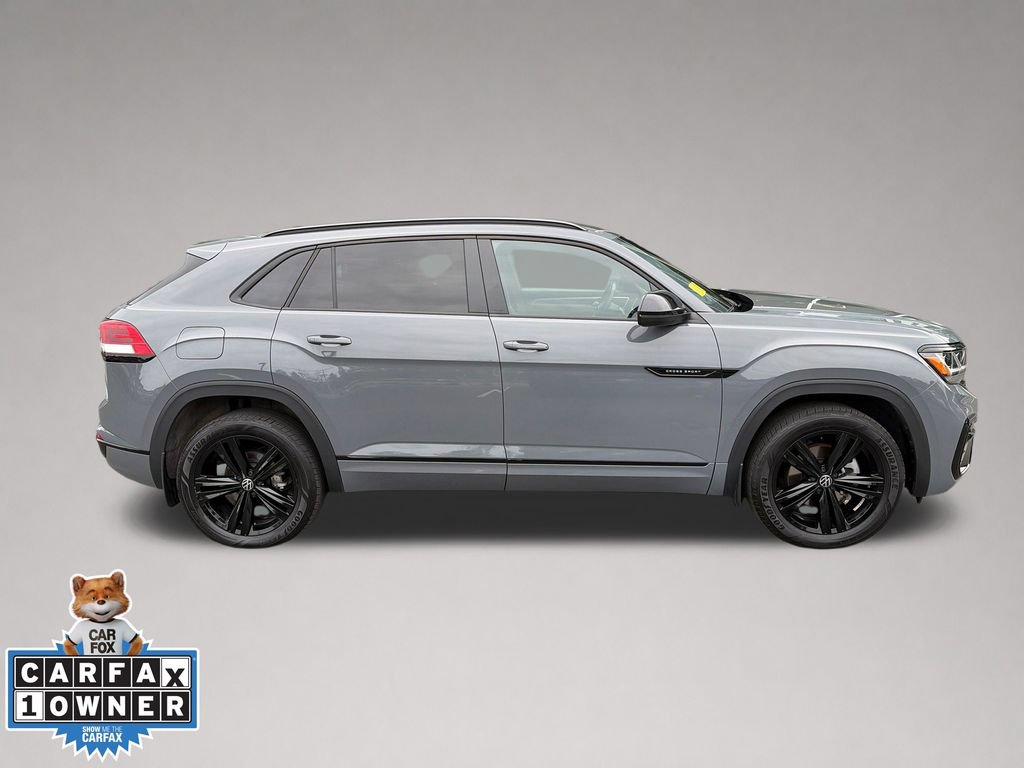 Used 2023 Volkswagen Atlas Cross Sport SEL R-Line AWD/4WD image 3