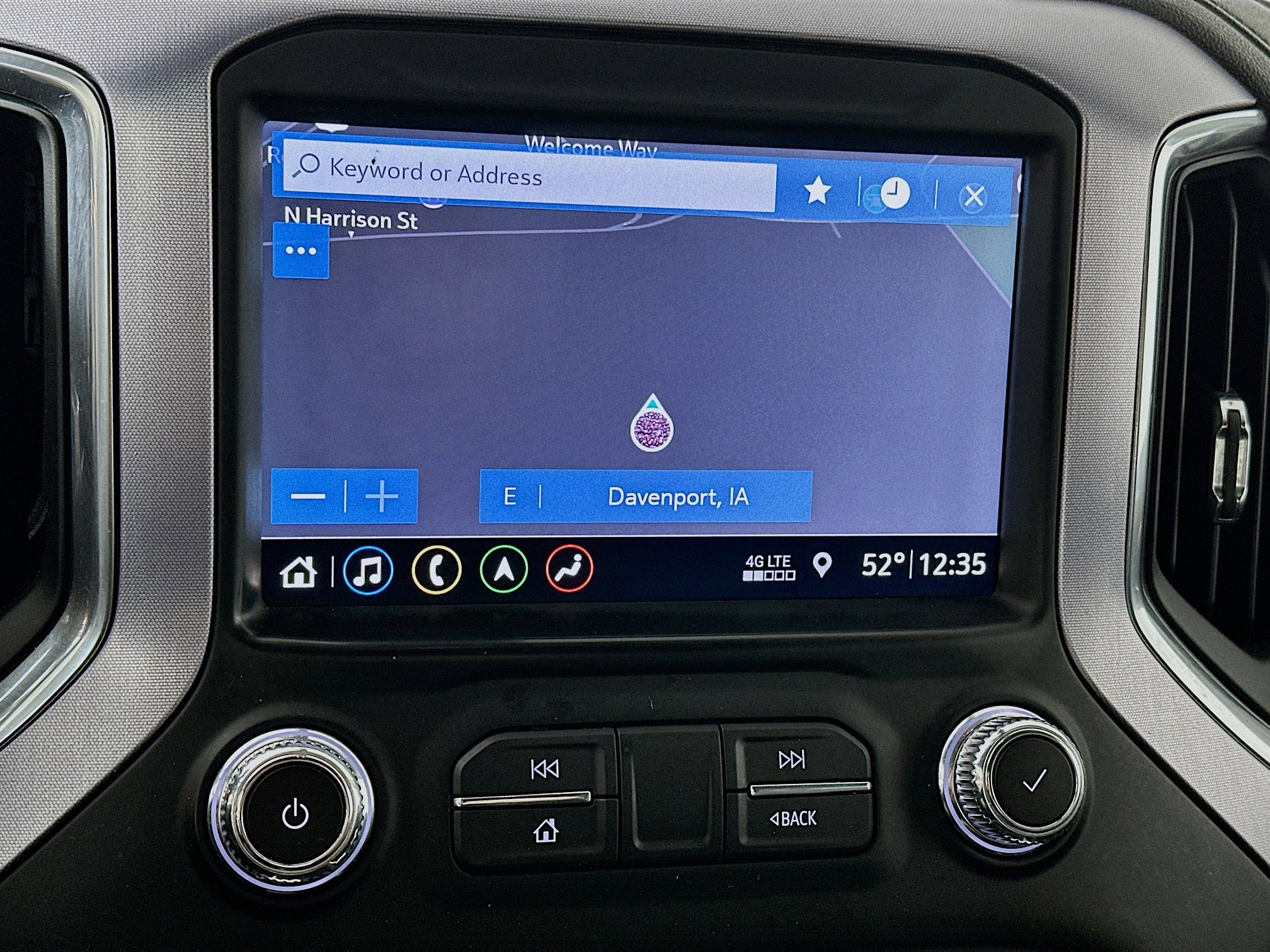 Used 2019 GMC Sierra 1500 SLT w/ SLT Premium Package image 13