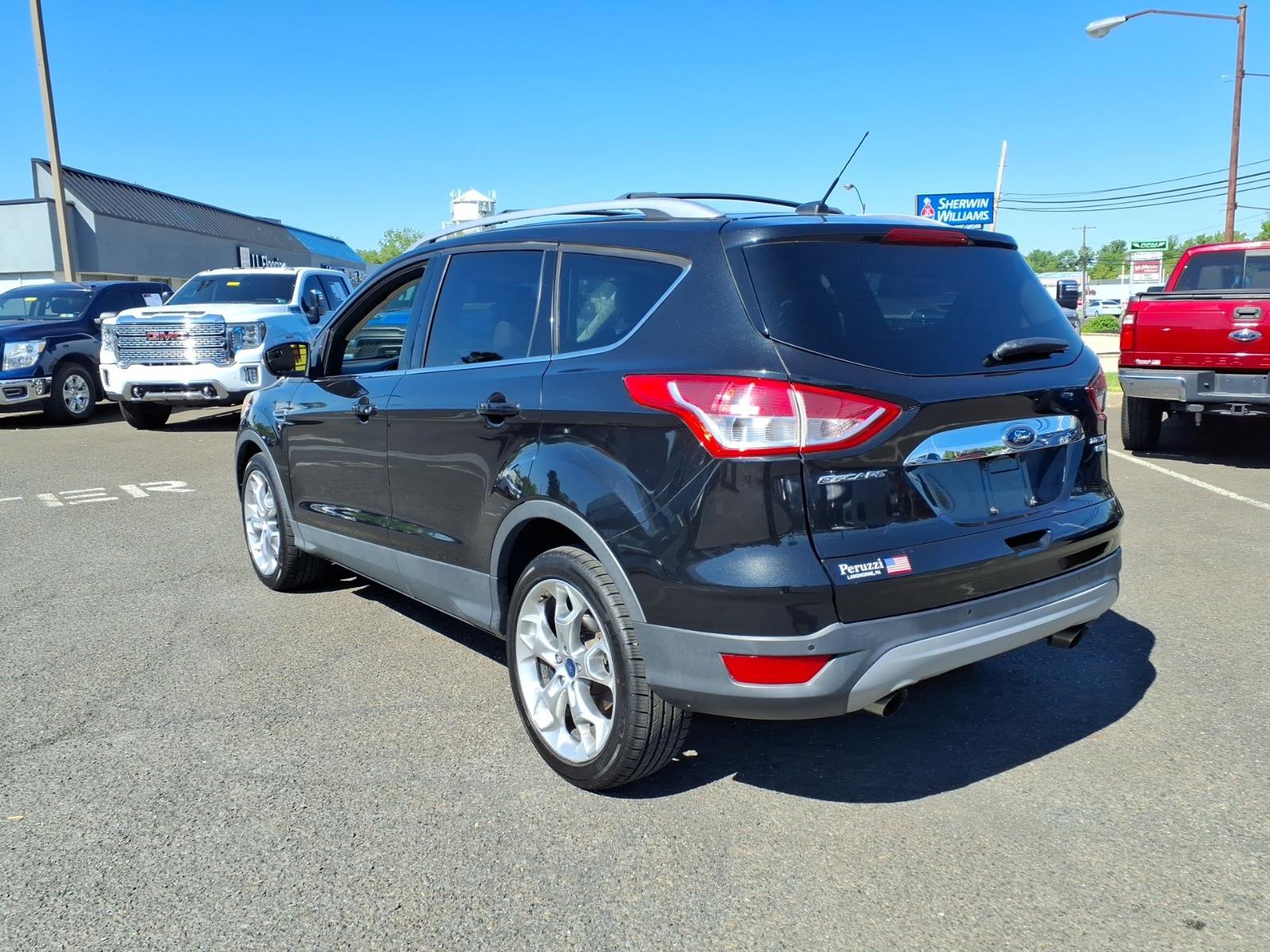 Used 2014 Ford Escape Titanium AWD/4WD image 6