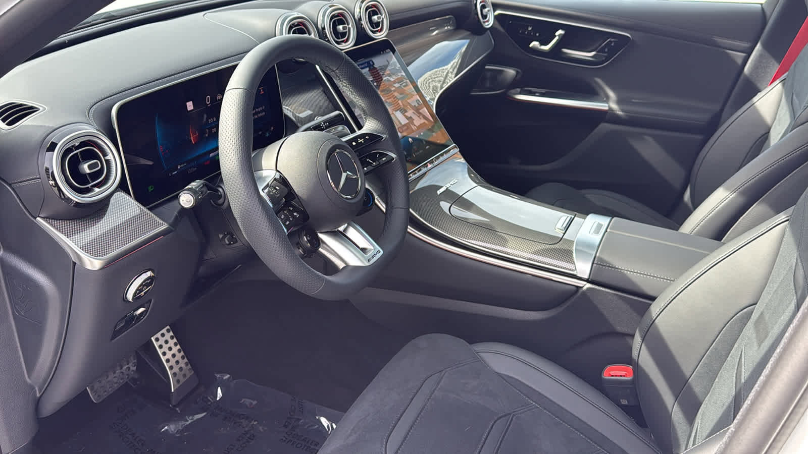 New 2025 Mercedes-Benz GLC 63 AMG S image 30