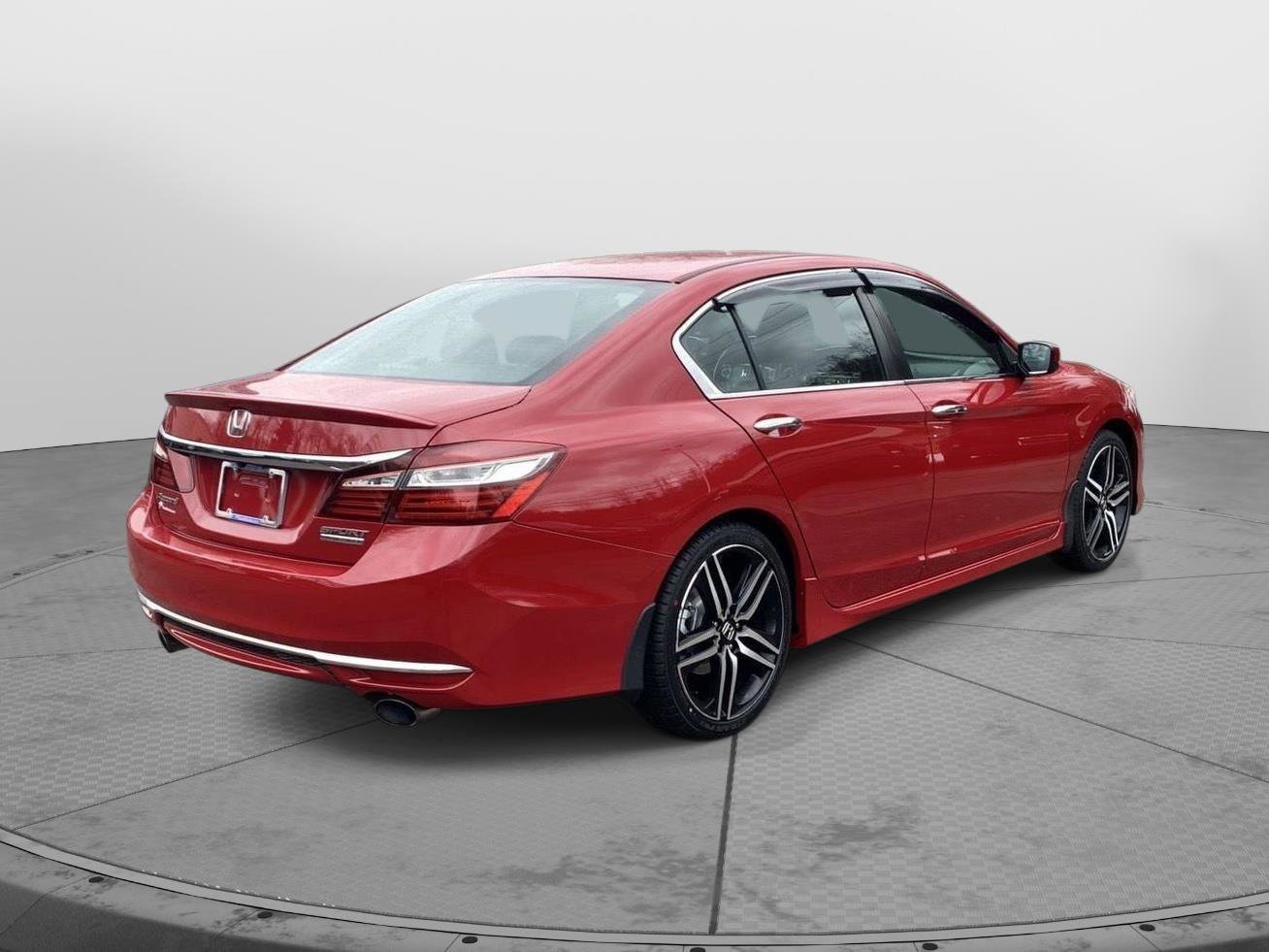 Used 2017 Honda Accord Sport Special Edition image 3