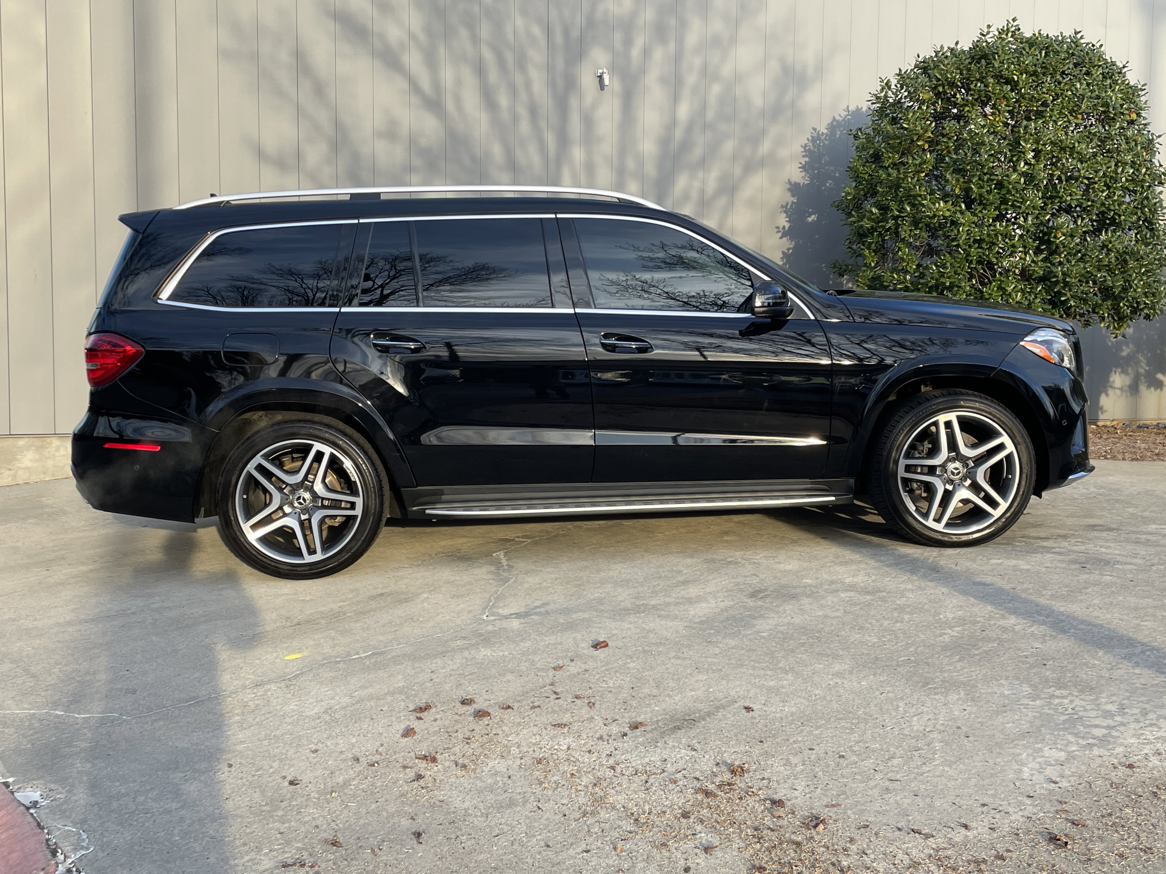 Used 2019 Mercedes-Benz GLS 550 GLS 550 4MATIC SUV image 5