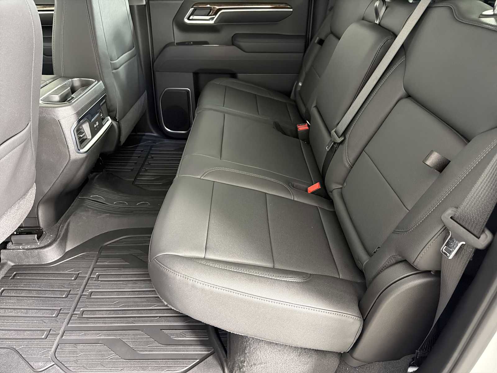 New 2026 GMC Sierra 1500 Elevation w/ Elevation Premium Package AWD/4WD image 36