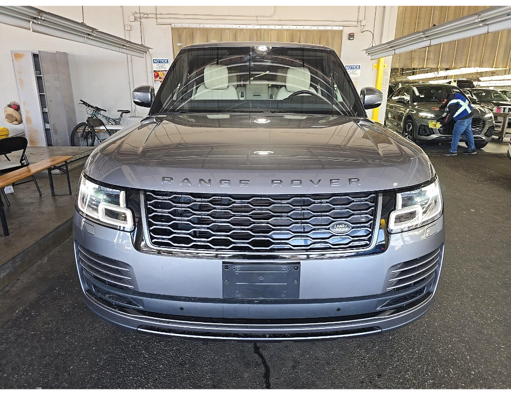 Used 2021 Land Rover Range Rover HSE AWD/4WD image 2