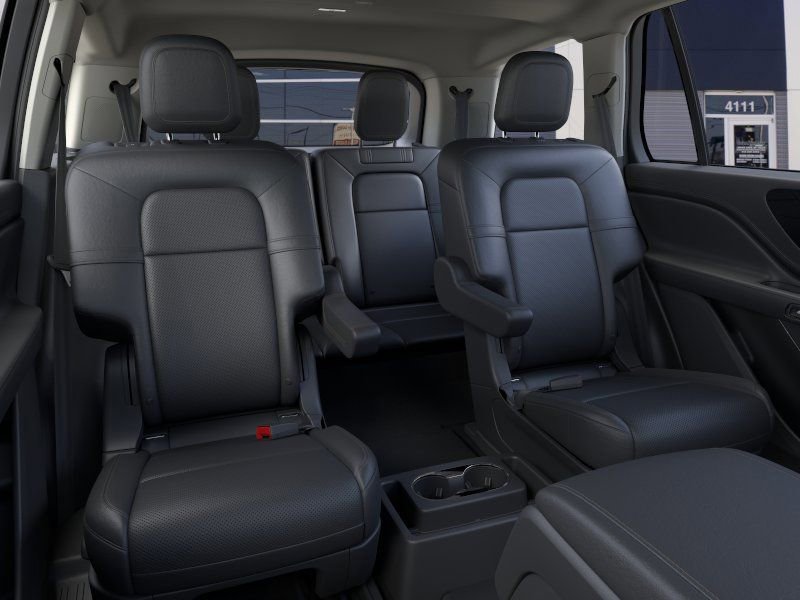New 2026 Lincoln Aviator 2WD image 11