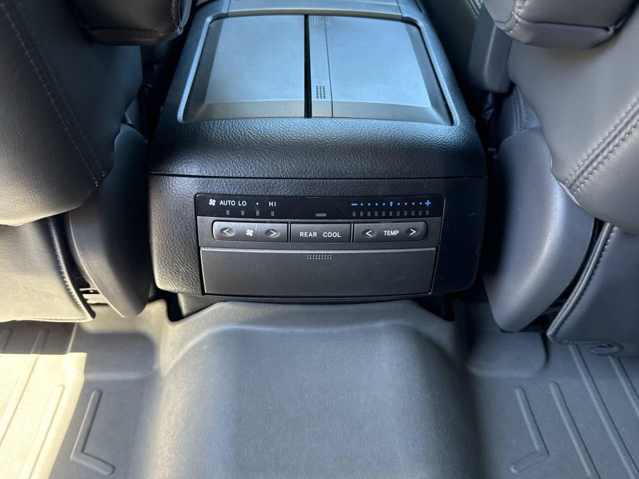 Used 2005 Lexus GX 470 AWD/4WD image 27