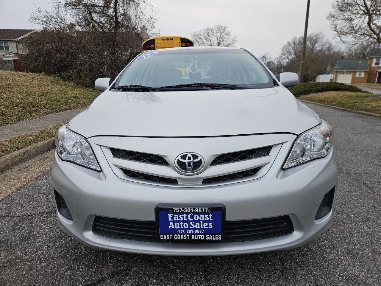 Used 2012 Toyota Corolla LE image 9