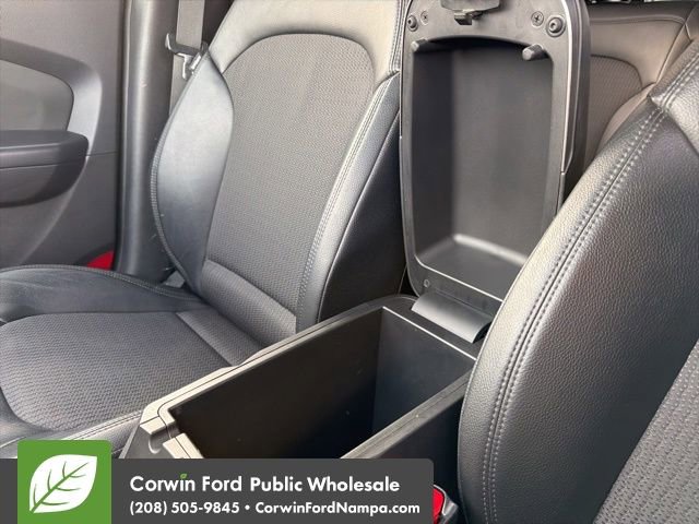 Used 2012 Hyundai Tucson GLS image 21