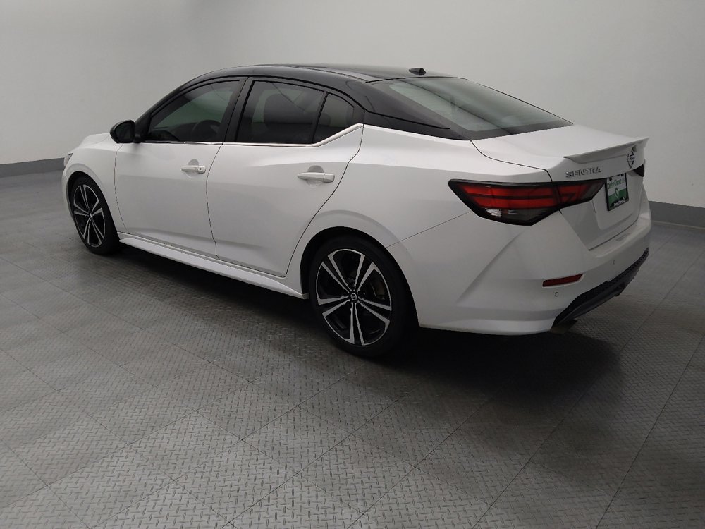 Used 2022 Nissan Sentra SR w/ SR Premium Package FWD image 3